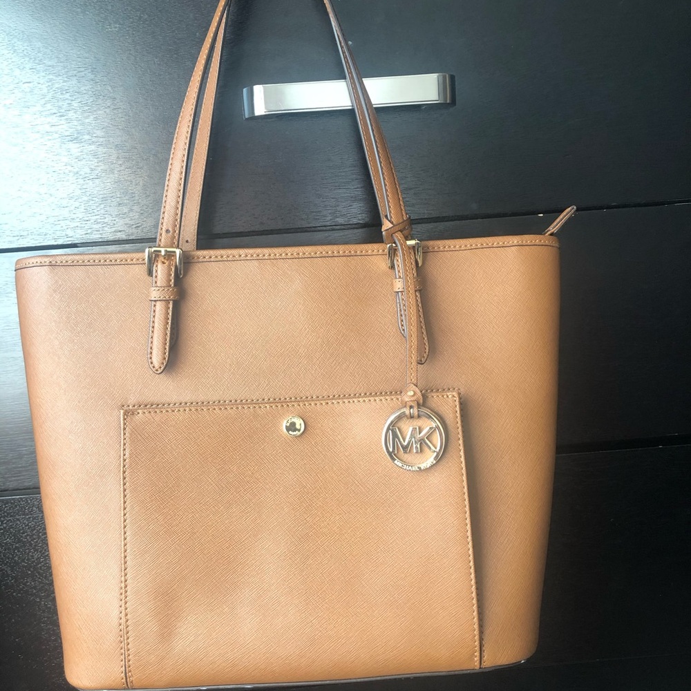 Michael Kors tote